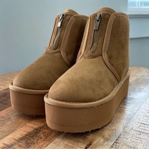 Zip-up Platform Booties!